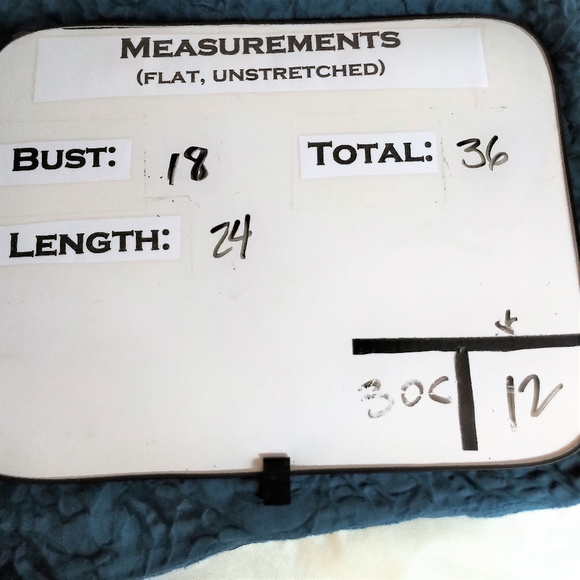 Tribal 3/4 Sleeve Top EUC S - Picture 3 of 5